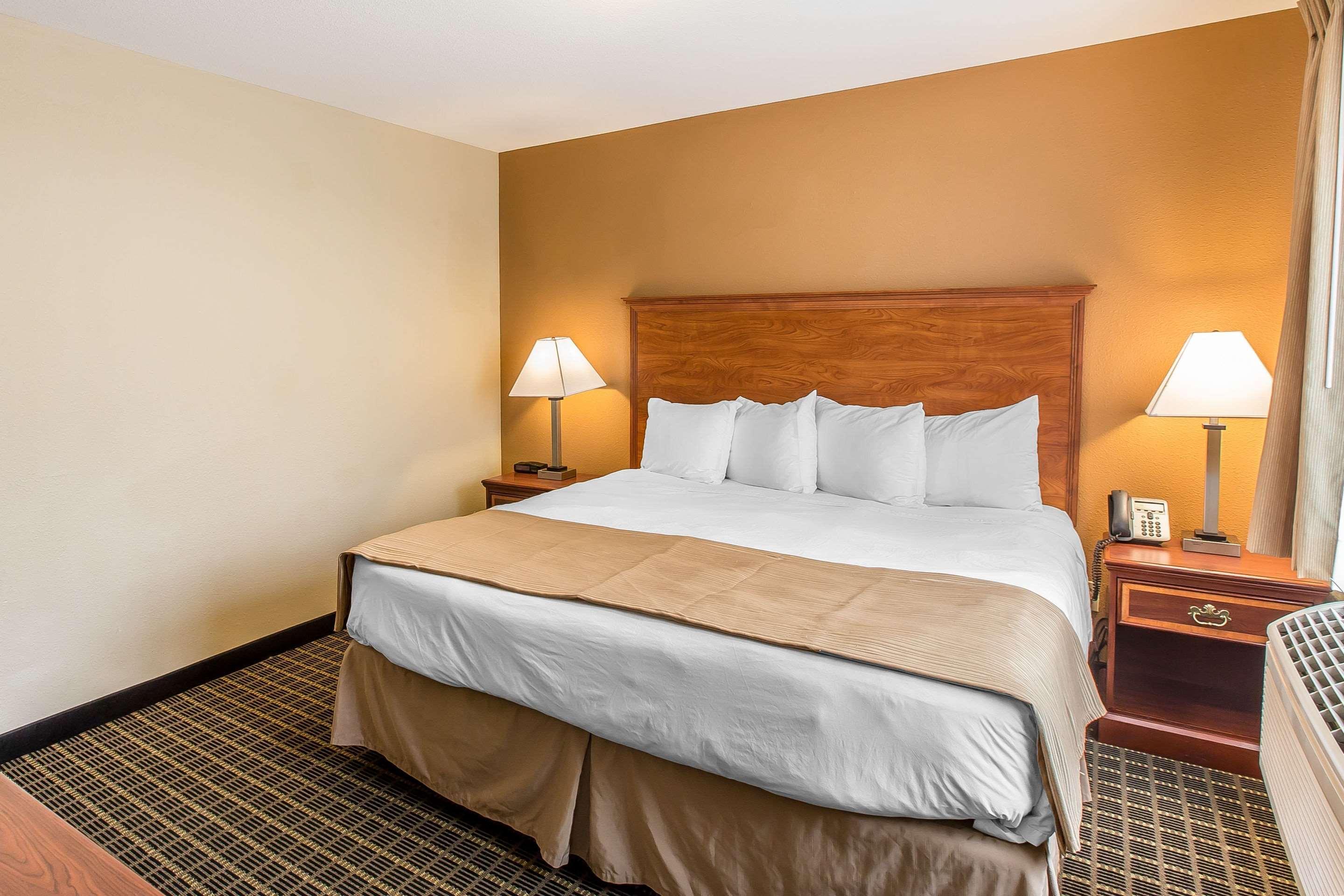 Quality & On The River Hotel Glenwood Springs