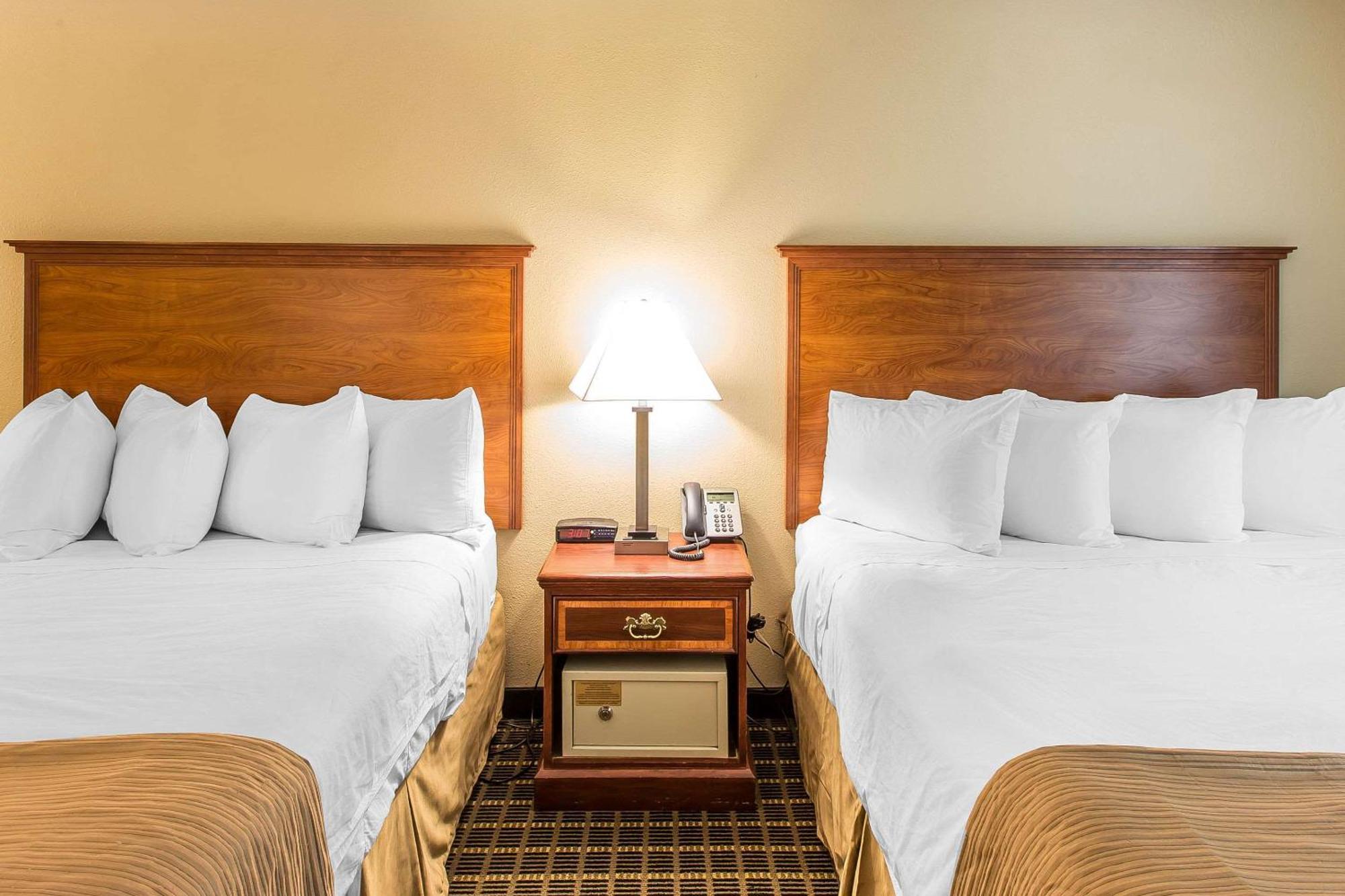 Quality & On The River Hotel Glenwood Springs